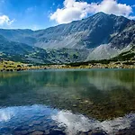 Pm Services Flora Апартаменты
