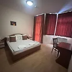 Pm Services Flora Apartament Boroveț