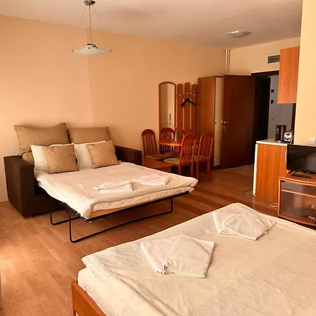 Apartament Pm Services Flora *