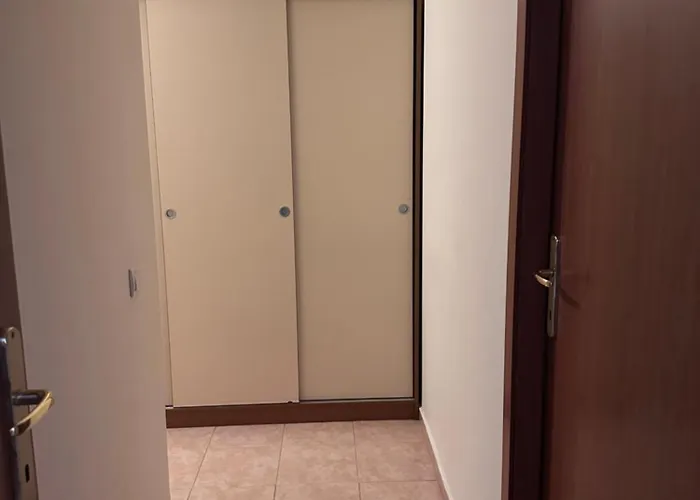 Pm Services Flora Апартаменты Боровец