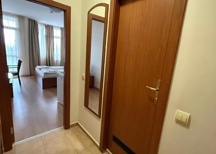 Pm Services Flora * Боровец