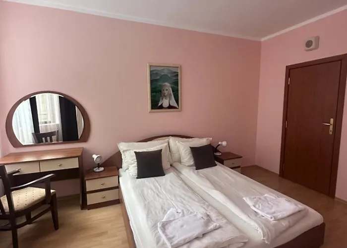 Апартаменты Pm Services Flora *