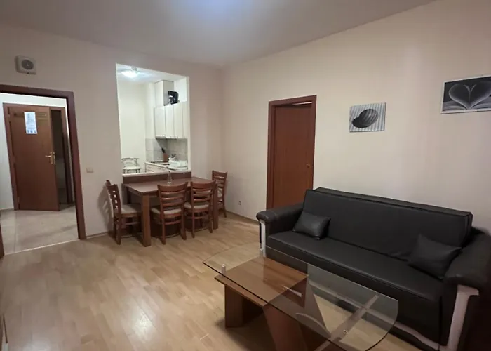 Апартаменты Pm Services Flora *